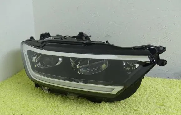 Volkswagen T-Roc Headlight/headlamp 2GA941036AT