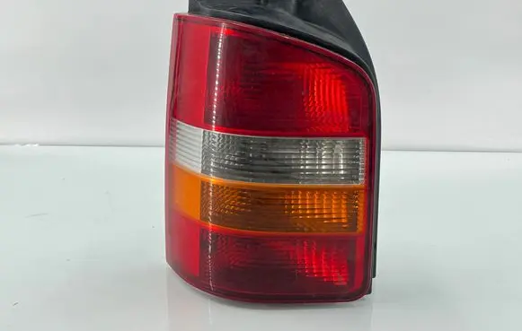 Volkswagen Transporter - Caravelle T5 Rear/tail lights 7H0945257