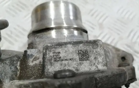 Ford Focus Turbo H6BG6K682AD