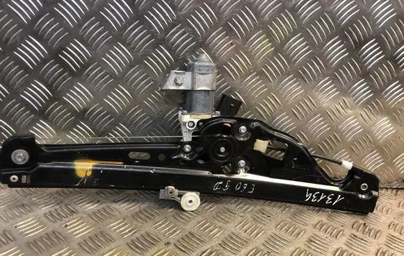 BMW 5 E60 E61 Rear window lifting mechanism without motor 7034388