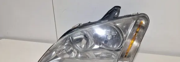 Ford Focus C-MAX Headlight/headlamp 270605