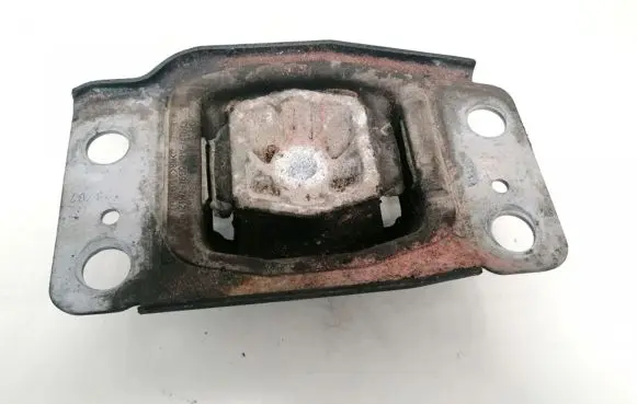 Ford Mondeo MK IV Engine mount bracket 6g917m121ac 6g91-7m121-ac