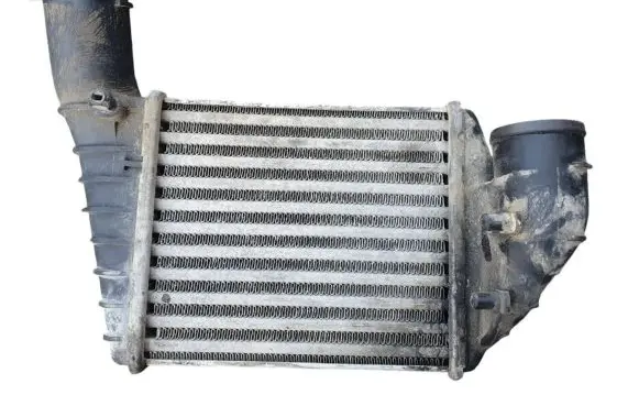 Volkswagen PASSAT B5.5 Intercooler radiator 059145806