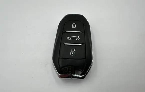 Citroen C3 Aircross Ignition key/card 