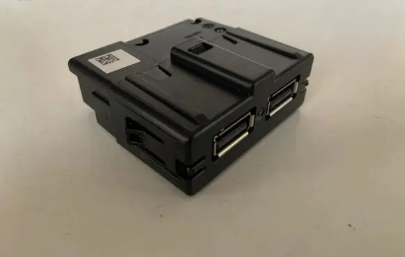 Audi Q5 SQ5 USB socket connector 5Q0035726L