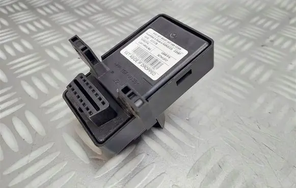 Ford Kuga III EUR ISO radio connector LJ6T-14F642-BG