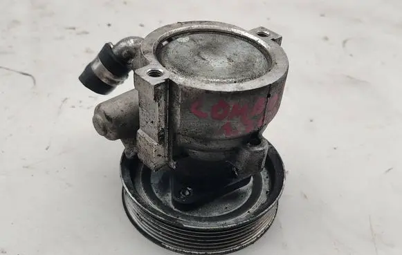Opel Combo D Power steering pump 