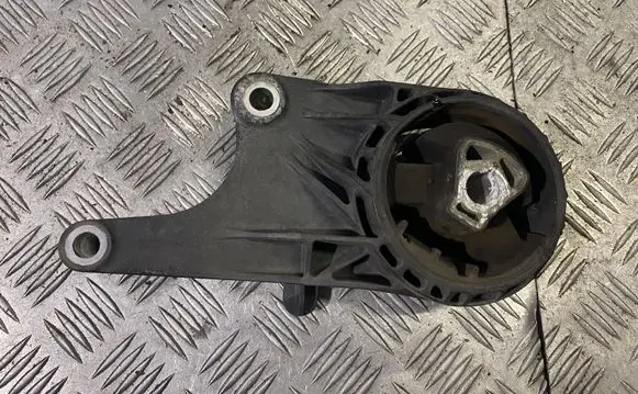 Opel Insignia A Engine mount bracket 55490715