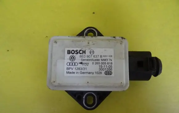 Audi A4 S4 B7 8E 8H ESP acceleration yaw rate sensor 8E0907637B 0265005618
