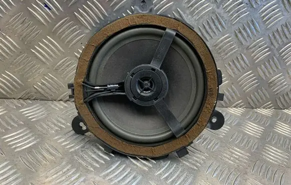 Volvo XC90 Rear door speaker 8633664