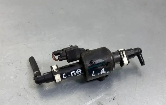 Ford C-MAX II Fuel injection high pressure pump