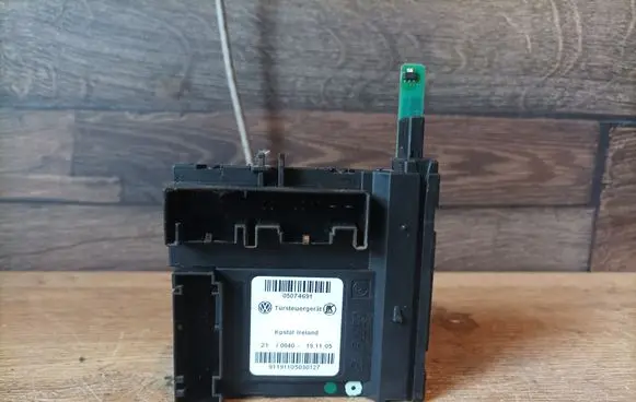Audi A3 S3 8P Other control units/modules 05074691 63272