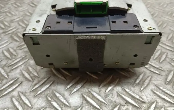 Volvo V70 Screen/display/small screen 8622042