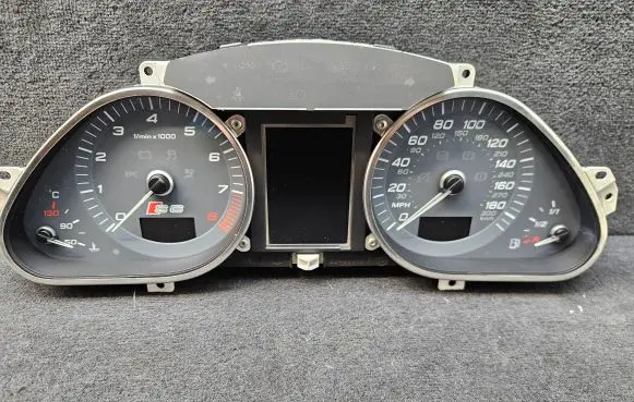 Audi A6 S6 C6 4F Speedometer (instrument cluster) 4F0920980P 4F0910930C 503000732801