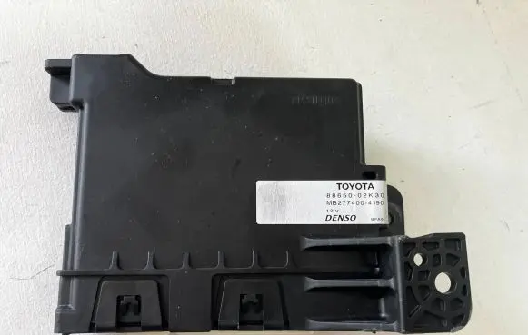 Toyota Auris E180 Other control units/modules 8865002K30 MB2774004190