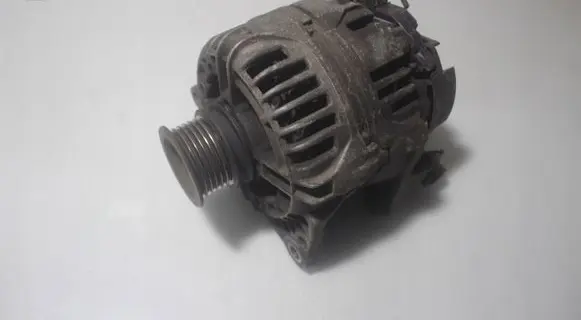Volkswagen Polo III 6N 6N2 6NF Generator/alternator 0124315005