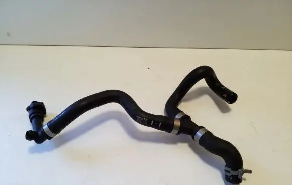 Volvo XC60 Engine coolant pipe/hose 31368145