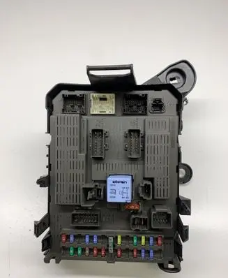 Citroen C8 Fuse module 1484818080