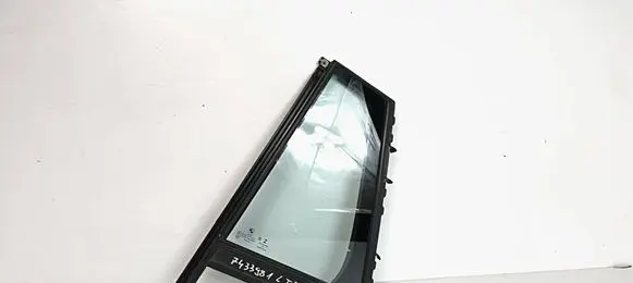 BMW 3 G20 G21 Rear vent window glass 7433981