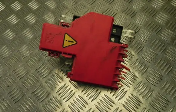 Renault Zoe Fuse box set 243458839R K792