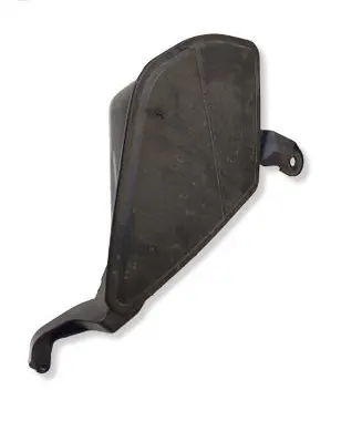 BMW 5 G30 G31 G38 Intake resonator 8591849 1371 11564310