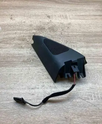 Volkswagen PASSAT B6 Front door high frequency speaker 3C0837993 3C0035411