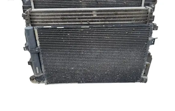Jaguar XF X250 Radiator set 8x2319C600AA
