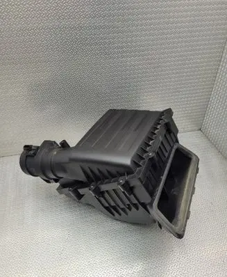 Air filter box