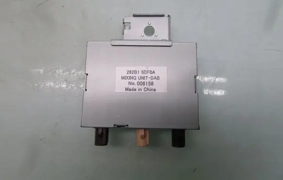 Infiniti Q30 GPS navigation control unit/module 282B15DF0A