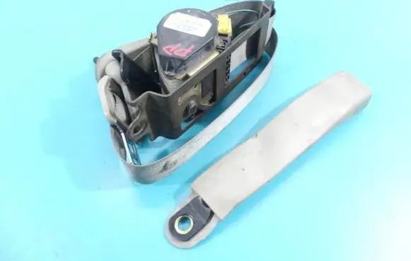 Chrysler Pacifica Front seatbelt P0TS581L2AE IMPRK1234404