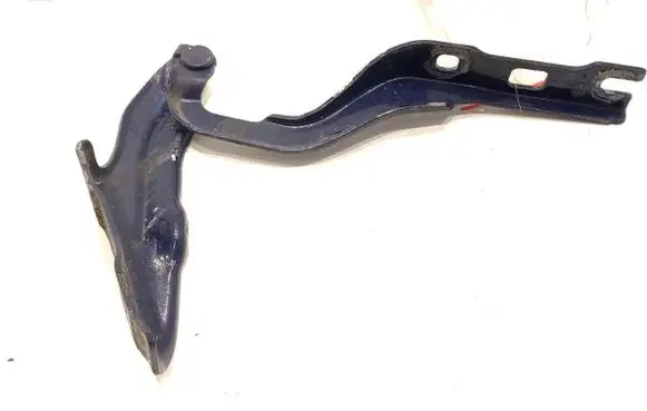 Skoda Fabia Mk3 (NJ) Engine bonnet/hood hinges 6V0823301