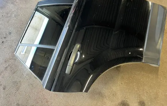 Land Rover Range Rover Sport L320 Rear door