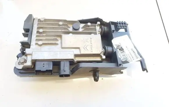 Opel Combo E Engine control unit/module 9810858380 28583189