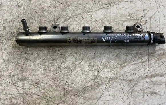 Opel Vivaro Fuel main line pipe 175214823R