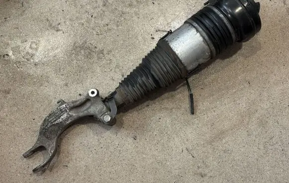 Audi Q7 4M Air suspension front shock absorber 4M0413038 4M0616039BF