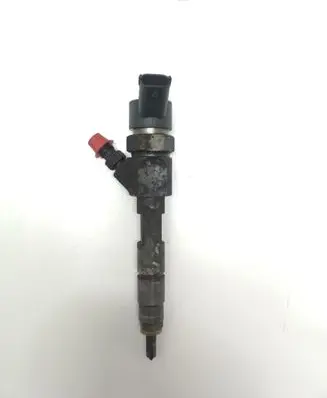 Fuel injector