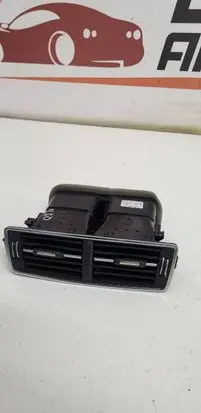 Audi Q7 4M Rear air vent grill 4M0819203C 09240005 0985100001