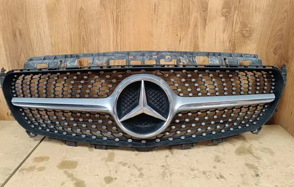 Mercedes-Benz E W238 Front bumper upper radiator grill A2388881300 A2388880100 A0008173200