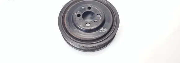 Volkswagen PASSAT B6 Crankshaft pulley 03G105243
