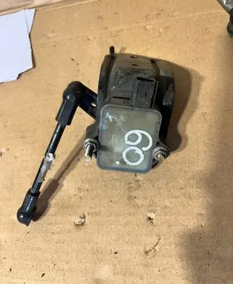 Ford Mondeo MK V Headlight/headlamp level sensor C1609144908B