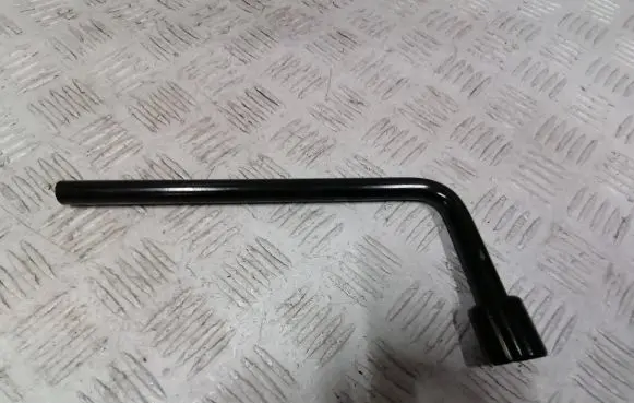 Citroen C3 Aircross Wheel nut wrench 8200659745