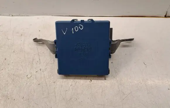 Toyota Corolla Verso AR10 Combustion control unit/module MB1238009021 896180F020