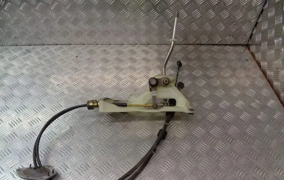 Toyota Avensis Verso Gearbox retarder lever 