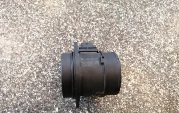 Hyundai Santa Fe Mass air flow meter 0281002721