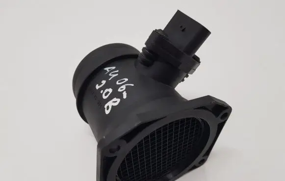 Audi A4 S4 B7 8E 8H Mass air flow meter 06B133471A 0280218058