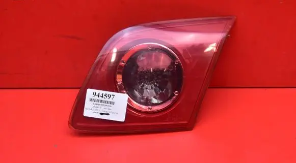 Mazda 323 F Rear/tail lights P2913R