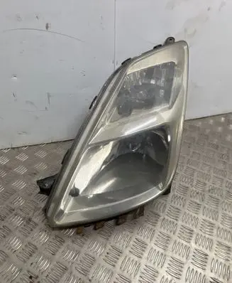 Toyota Prius (XW20) Headlight/headlamp