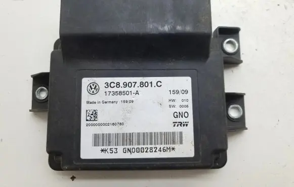 Volkswagen PASSAT B6 Airbag control unit/module 3C8907801C