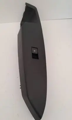 Opel Antara Electric window control switch