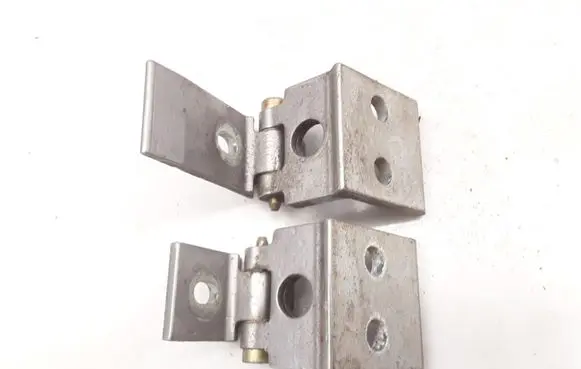 Front door hinge set